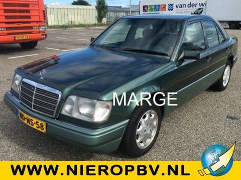 Mercedes-Benz E220 | Van Nierop BV [2]
