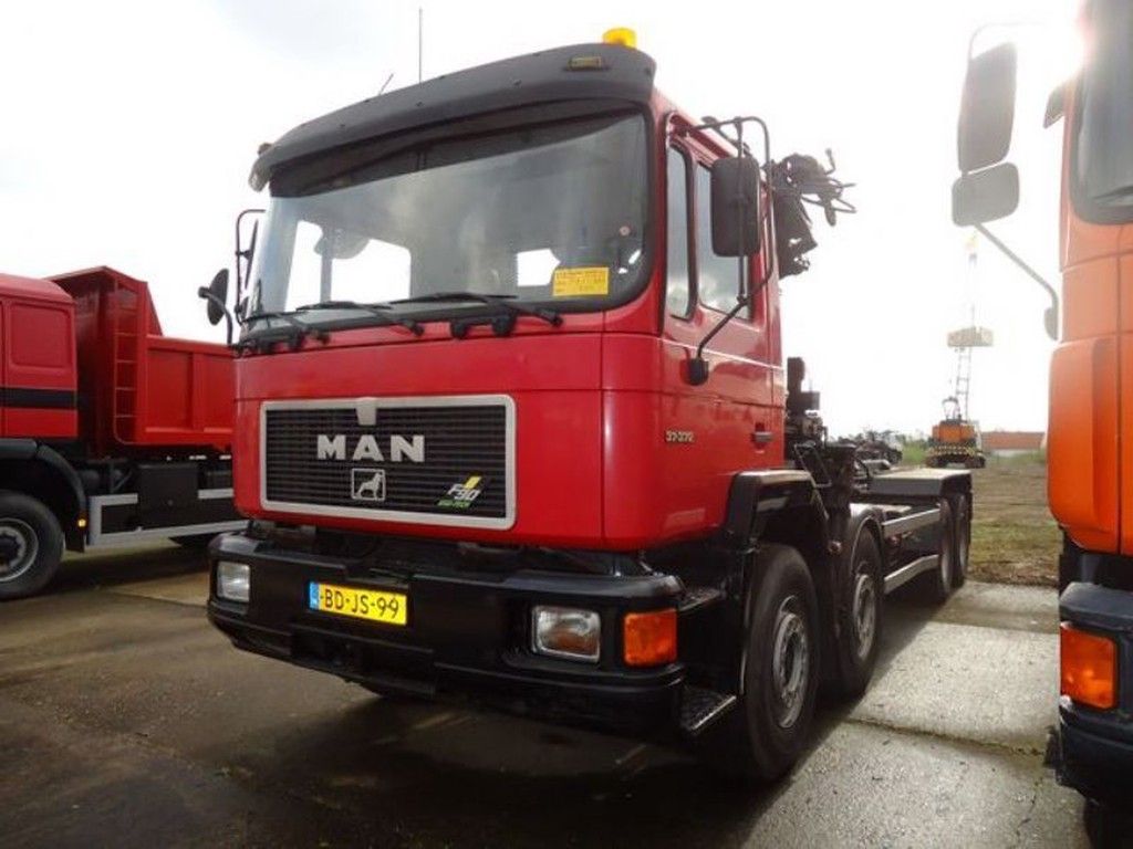 MAN 37.372 8x4 HIAB195 | CAB Trucks [1]