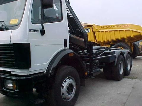 Mercedes-Benz haaksysteem en kraan ferrari - SOLD SOLD | CAB Trucks [7]