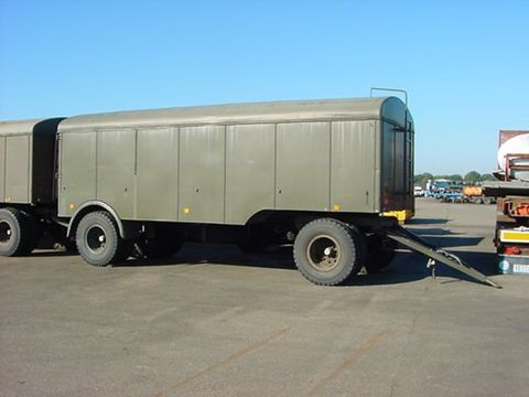 Blumhardt 4W/R - Box | CAB Trucks [7]
