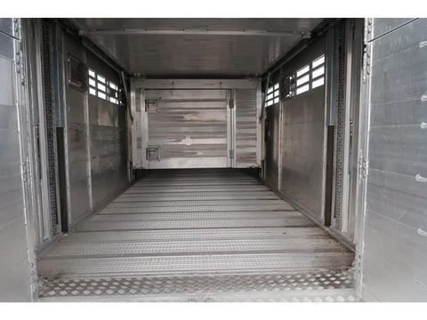 HRD SKFG2Z - Pezzaioli - Livestock transport - 2 Floors - 2 steered axles | Companjen Bedrijfswagens BV [14]