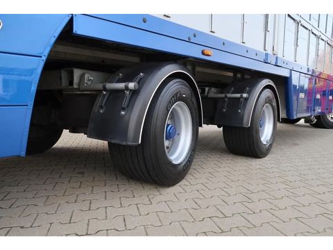 HRD SKFG2Z - Pezzaioli - Livestock transport - 2 Floors - 2 steered axles | Companjen Bedrijfswagens BV [4]