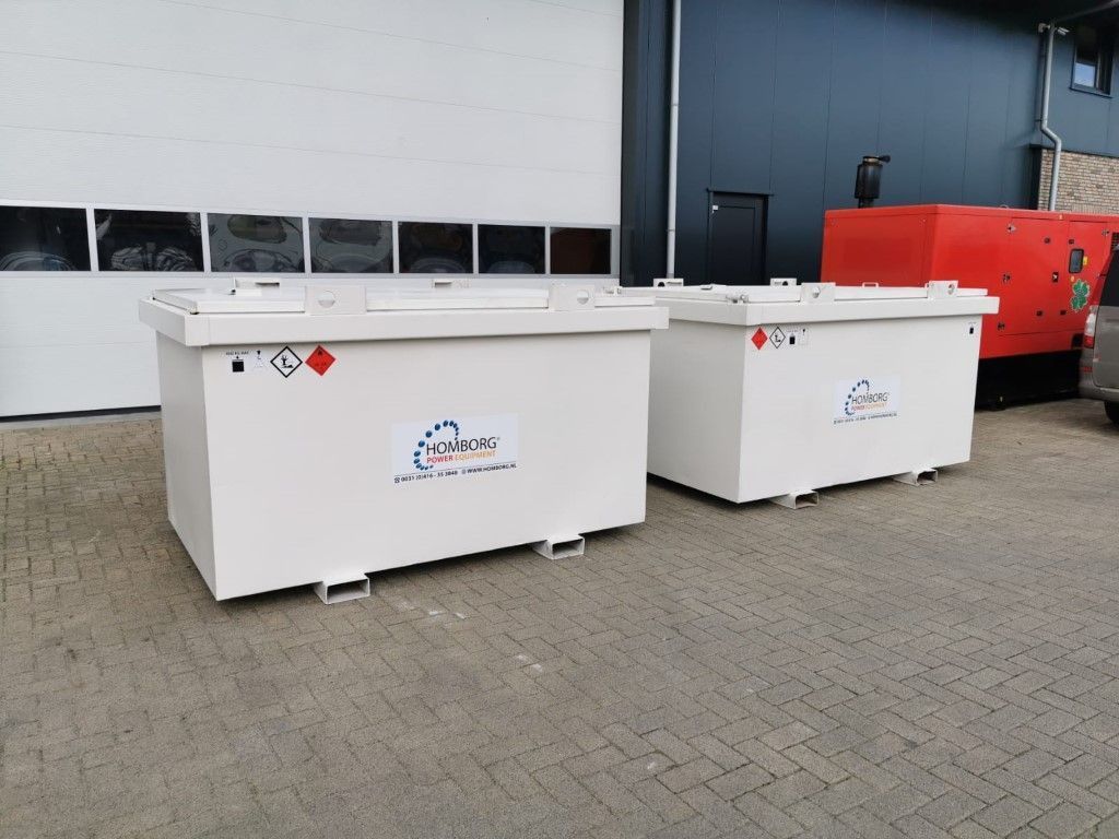 Te koop: Kiwa IBC Steenbergen 3000 liter diesel tank met keuring