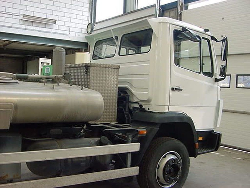 Mercedes-Benz 1117 - RVS/INOX Water Tank | CAB Trucks [4]