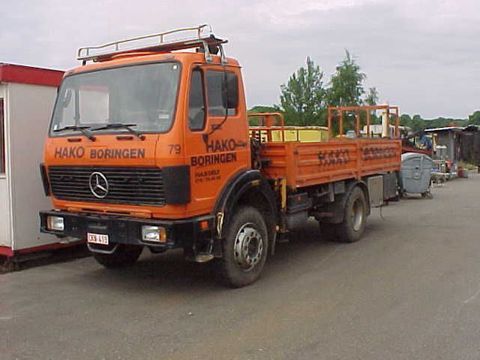 Mercedes-Benz 1017 A - 4x4 - with Crane | CAB Trucks [1]