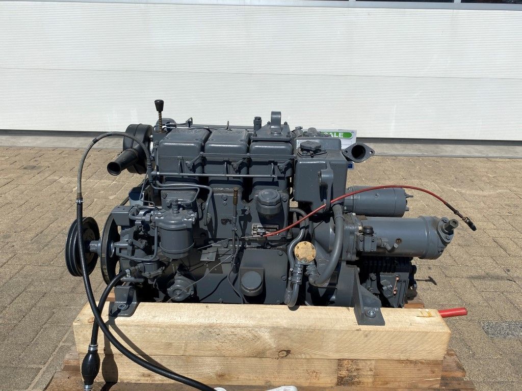 rok Maladroit Sportschool Te koop: Lister STW 3 35 PK Marine diesel motor met keerkoppeling | Homborg  Industrial Machinery
