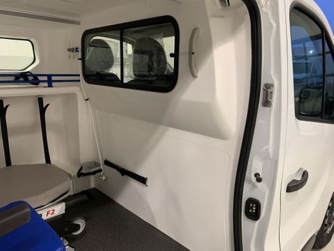 Renault traffic ambulance airco unused/ongebruikt | Van Nierop BV [15]