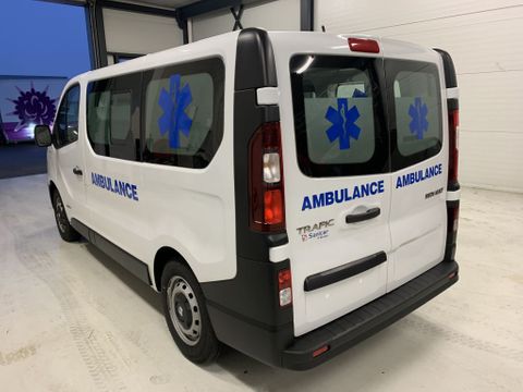 Renault traffic ambulance airco unused/ongebruikt | Van Nierop BV [7]