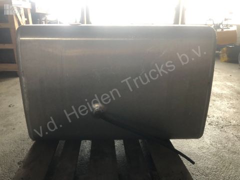 Iveco Fuel Tank | Iveco | 460 LTR | 96x47x69 | Van der Heiden Trucks [3]