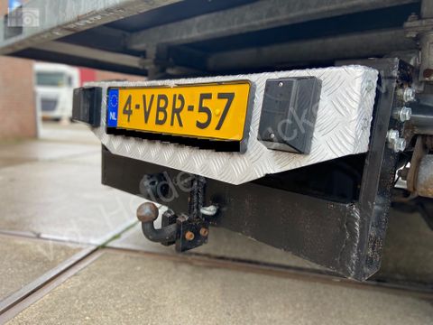 Iveco 40C18D/T BE-Trekker met platform | Manual | APK | Van der Heiden Trucks [23]