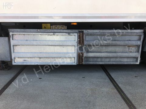 Krone SD | Carrier Vector 1850 | Vleeshaken | Van der Heiden Trucks [9]
