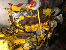 Komatsu WA470-3H Engine and gearbox | Brabant AG Industrie [6]