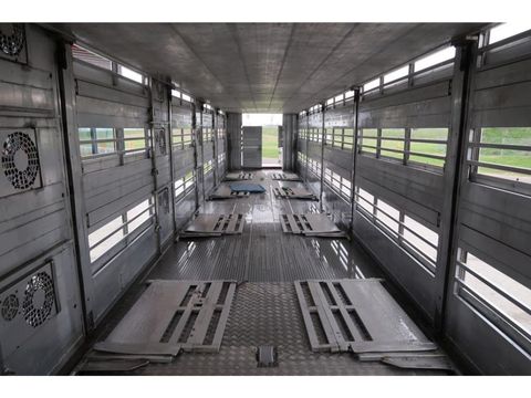 CUPPERS LVO 12-27 AL | Companjen Bedrijfswagens BV [22]