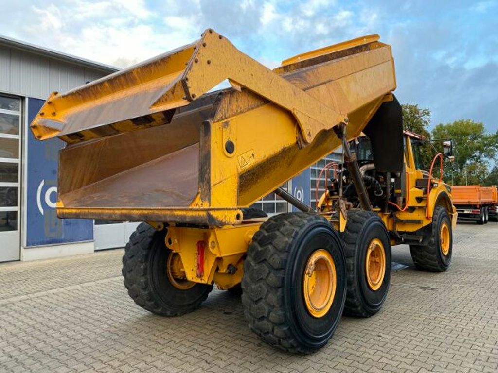 Volvo  (7)