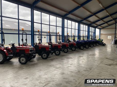 Field Trac 180D 4x4 minitractor 18 PK case tractor ,  minitrekker Op Industriebanden | Spapens Machinehandel [19]