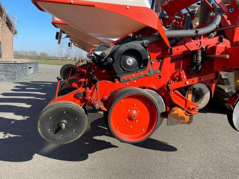 Kuhn Maxima2 8RG | LMB Roelofs [17]