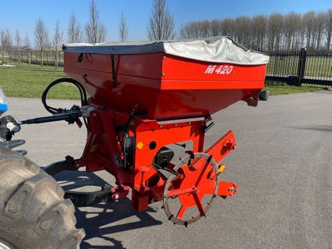 Kuhn Maxima2 8RG | LMB Roelofs [26]