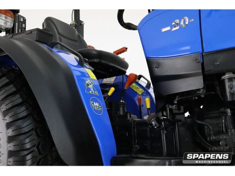 Solis 20 pk 4WD Compact tractor uit voorraad leverbaar. Lease vanaf € 121,- pm | Spapens Machinehandel [29]