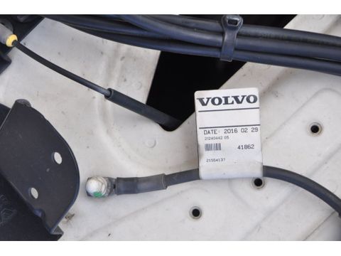 Volvo VOLVO FH 500 6X2 .PUCHER.EURO6. 565117 KM | Truckcentrum Meerkerk [10]