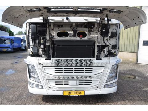 Volvo VOLVO FH 500 6X2 .PUCHER.EURO6. 565117 KM | Truckcentrum Meerkerk [9]
