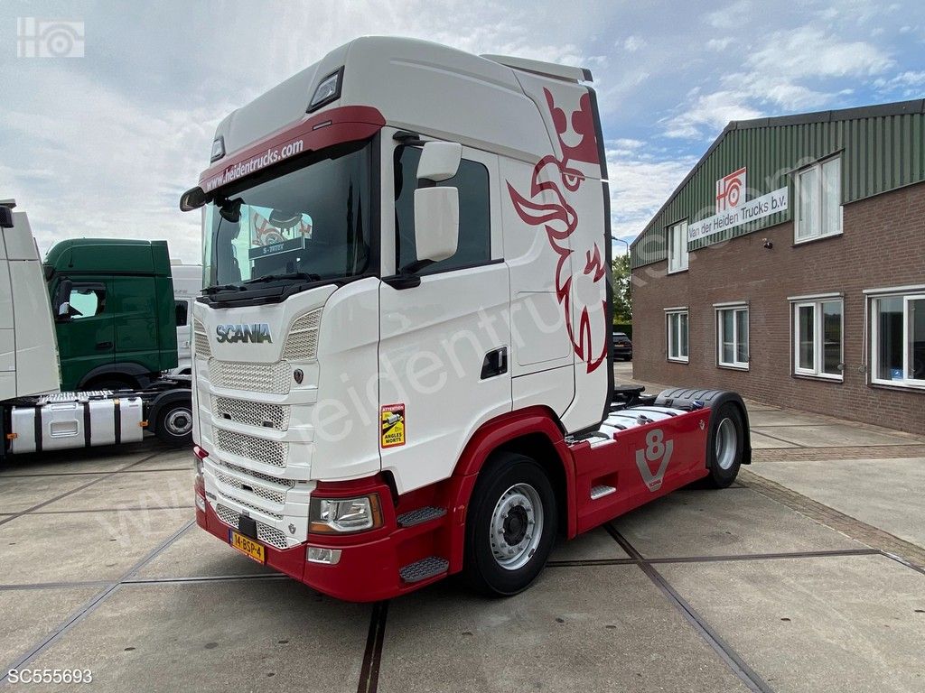 Scania S520 V8 Retarder | NAVI | APK | Van der Heiden Trucks [1]