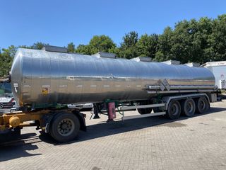 magyar-3-axle-chemie-32550-liter-tank-adr
