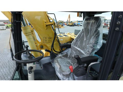 Komatsu PW130-7K | ONLY 6900 HOURS | DRIVING SCHOOL | Hulleman Trucks [15]