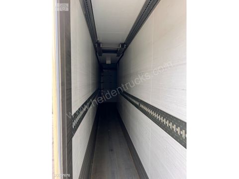 Schmitz Cargobull SKO10 | Carrier Vector 1850 MultiTemp | 2 Compartimenten | City trailer | Van der Heiden Trucks [15]