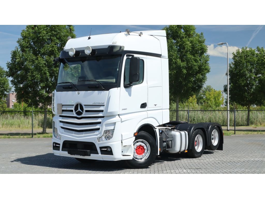 Mercedes-Benz
6X2 BOOGIE  EURO 6 RETARDER GigaSpace | Hulleman Trucks [1]