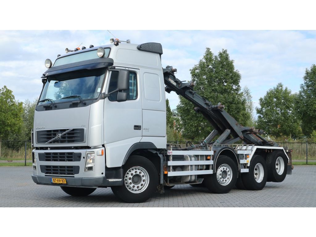 Volvo
8x2 | MANUAL | 24 TON | EURO 5 | Hulleman Trucks [1]