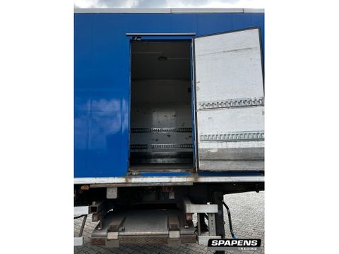 Samro Gesloten 2 assige trailer met laadklep | Spapens Machinehandel [16]