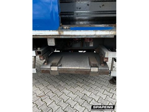 Samro Gesloten 2 assige trailer met laadklep | Spapens Machinehandel [17]