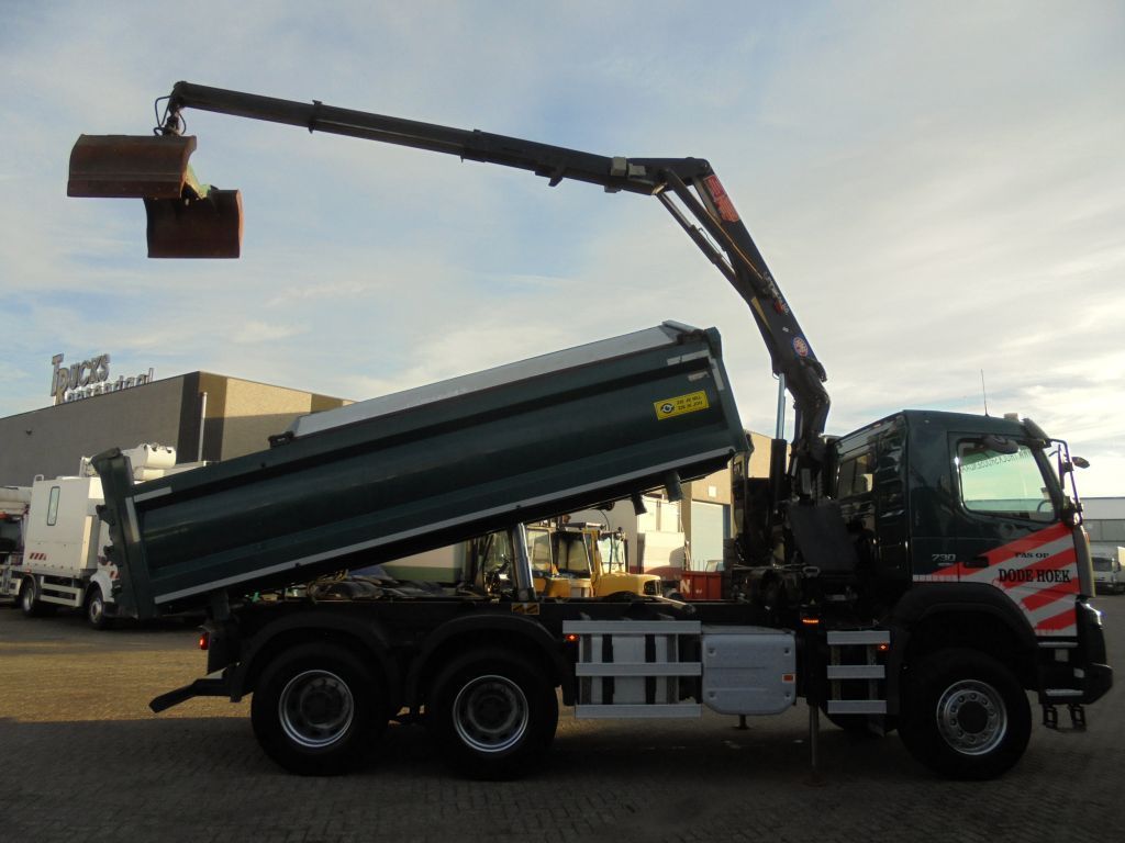 Volvo FMX 6x6 2 zijden kipper met HMF 1643 Z2 autolaadkraan dump truck for  sale Netherlands Landhorst, MG36755