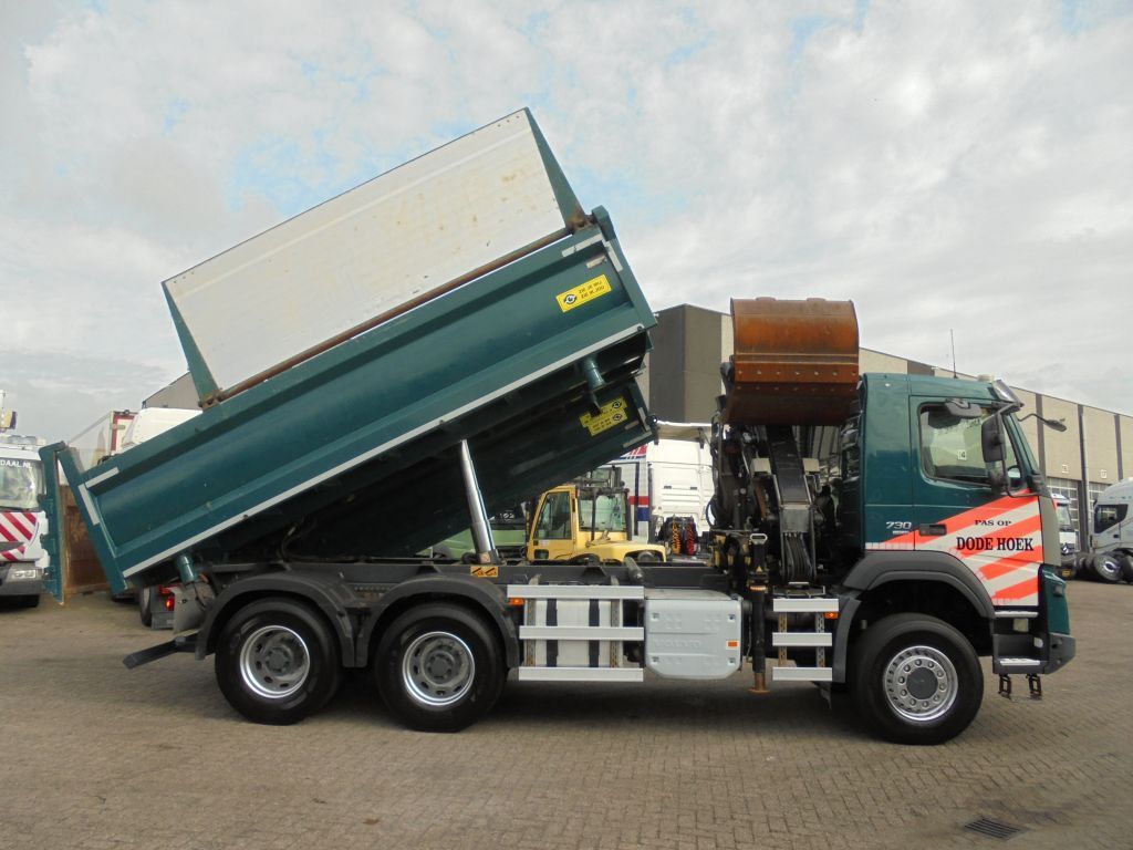 Volvo FMX 6x6 2 zijden kipper met HMF 1643 Z2 autolaadkraan dump truck for  sale Netherlands Landhorst, MG36755