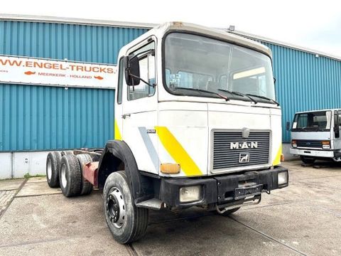 MAN 26.291DF 6x4 FULL STEEL CHASSIS (6 CILINDER / ZF-MANUAL GEARBOX / REDUCTION AXLES / FULL STEEL SUSPENSION) | Engel Trucks B.V. [2]