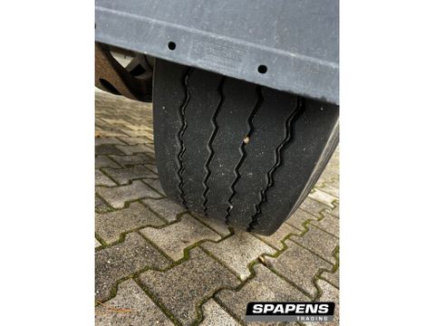 Schwarzmüller aanhanger met kleppen . / landbouw wagen platte kar | Spapens Machinehandel [18]