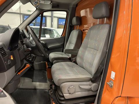 Volkswagen 2.5TDI Airco Cruisecontrol Webasto Kachel Schaftwagen Met Keuken ZIE FOTOS | Van Nierop BV [24]