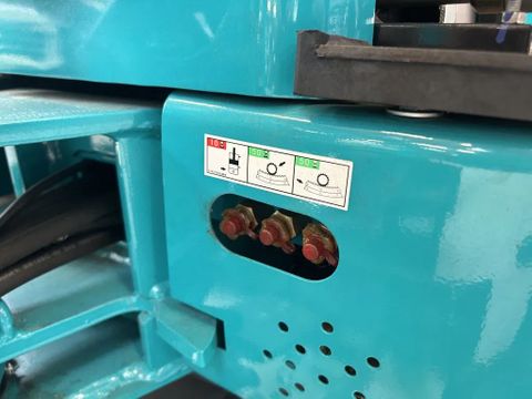 Sunward SWE08B Graafmachine Nieuw Joysticks 3 Bakken Extra functie Uit Voorraad Leverbaar | Van Nierop BV [3]
