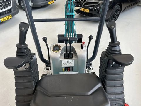 Sunward SWE08B Graafmachine Nieuw Joysticks 3 Bakken Extra functie Uit Voorraad Leverbaar | Van Nierop BV [4]