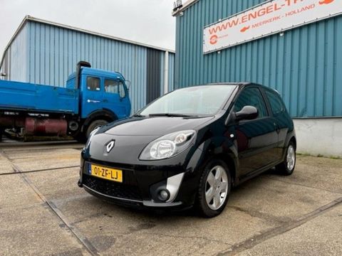 Renault 1.2 AUTOMAAT 3-DOOR (ORIGINAL DUTCH) WITH ONLY 123.500 KM. (AIRCONDITIONING / CRUISE CONTROL / ELECTRIC PACKAGE) | Engel Trucks B.V. [1]
