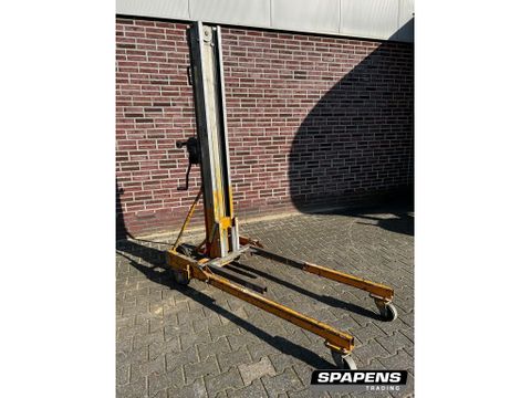 Genie SL-24 materiaallift | Spapens Machinehandel [3]