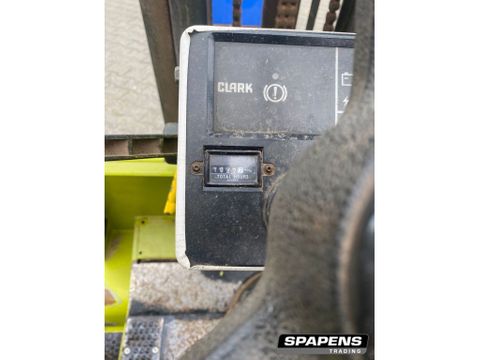 Clark EPM 25 heftruck | Spapens Machinehandel [8]