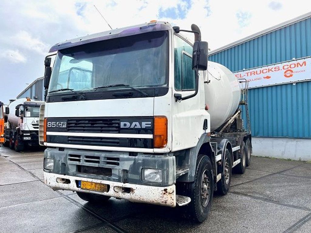 DAF 8x4 (DUTCH TRUCK) FULL STEEL BARYVAL 11M3 CONCRETE MIXER (EURO 2 / ZF16 MANUAL GEARBOX / REDUCTION AXLES / FULL STEEL SUSPENSION) | Engel Trucks B.V. [1]
