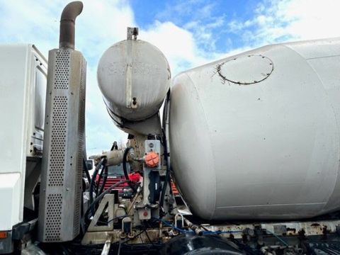 DAF 8x4 (DUTCH TRUCK) FULL STEEL BARYVAL 11M3 CONCRETE MIXER (EURO 2 / ZF16 MANUAL GEARBOX / REDUCTION AXLES / FULL STEEL SUSPENSION) | Engel Trucks B.V. [11]