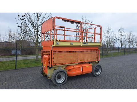 JLG
4069 LE | 14 METER | 360 KG | Hulleman Trucks [6]