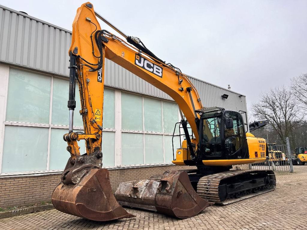 JCB JS 210 LC  **YEAR 2017* Only 5300 hours + T4F | NedTrax Sales & Rental [1]
