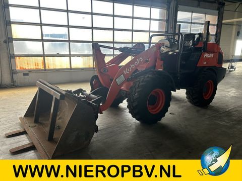 Kubota R085 Shovel Snelwissel Bak + Lepels 2100 UUR ! | Van Nierop BV [1]