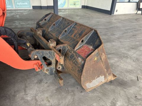 Kubota R085 Shovel Snelwissel Bak + Lepels 2100 UUR ! | Van Nierop BV [3]