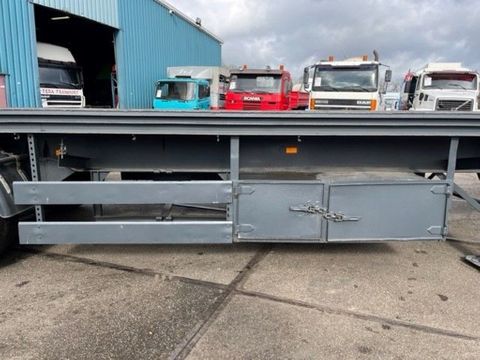 Van Hool 38 L-1 13.60 ETER FLATBED TRAILER (DRUM BRAKES / BPW-AXLES / EXTRA STORAGE HOLES / AIRSUSPENSION) | Engel Trucks B.V. [9]