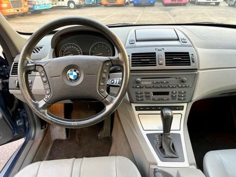 BMW M-TECHNIEK 4x4 FULL OPTION YOUNG TIMER (AUTOMATIC GEARBOX / SUNROOF / XENON / LEATHER / NAVIGATION SYSTEM) | Engel Trucks B.V. [7]